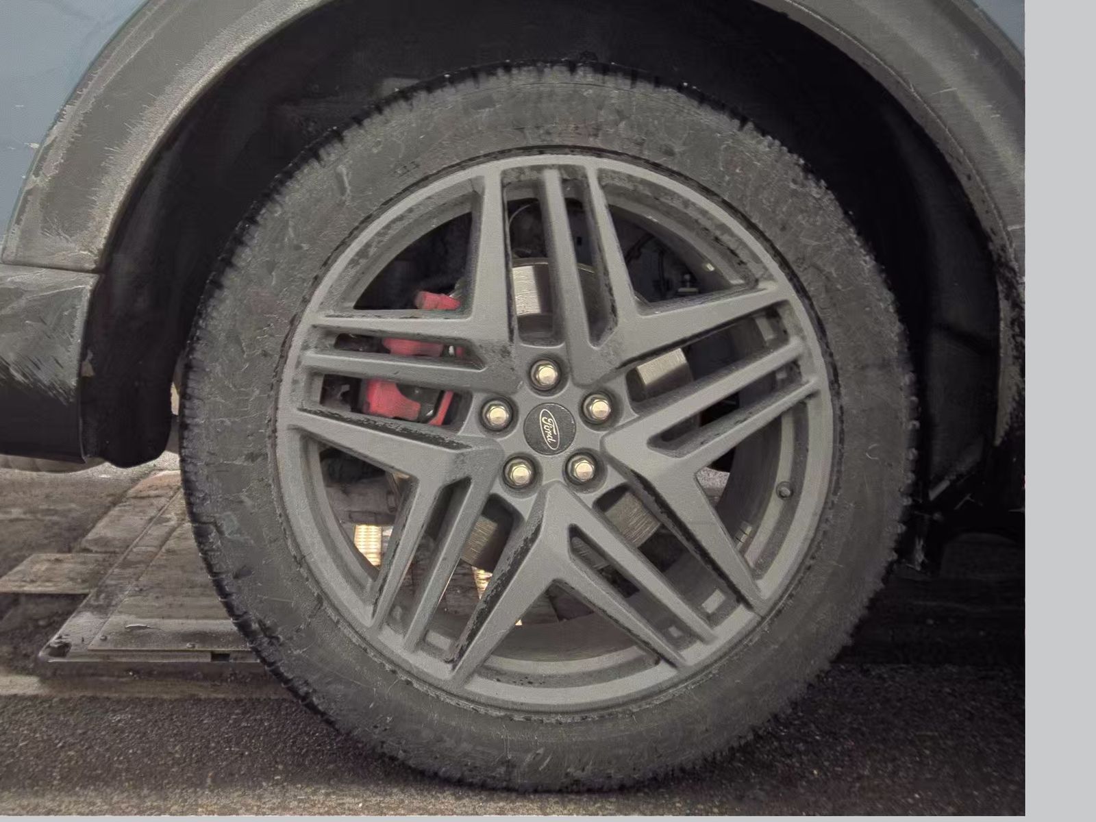 2025 Ford Explorer ST AWD