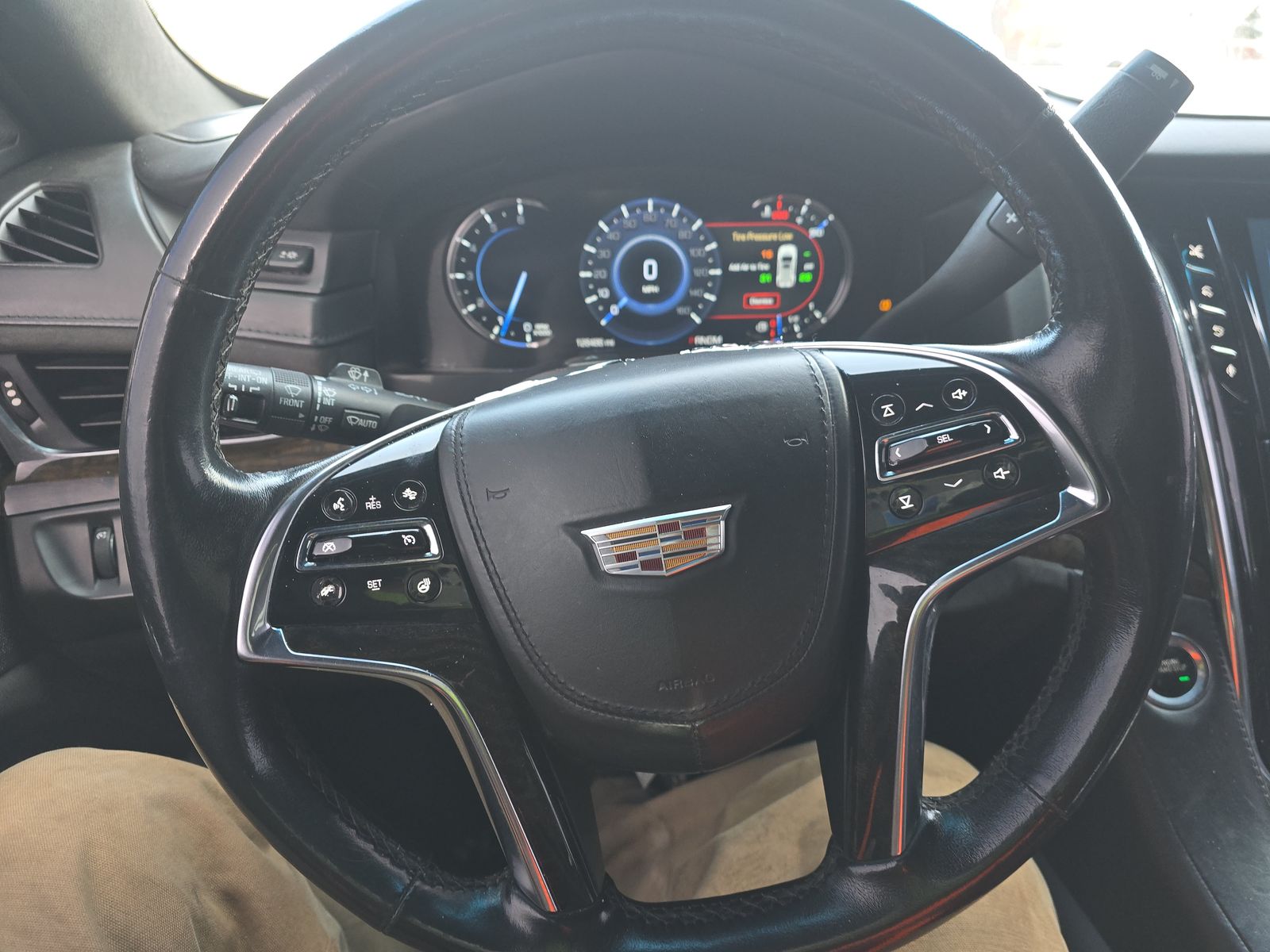 2016 Cadillac Escalade ESV Platinum AWD