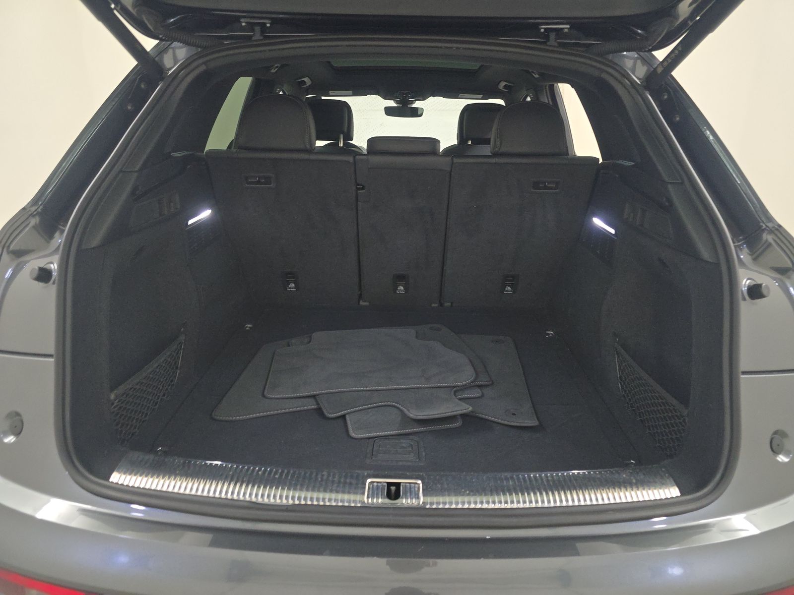 2023 Audi SQ5 Prestige AWD