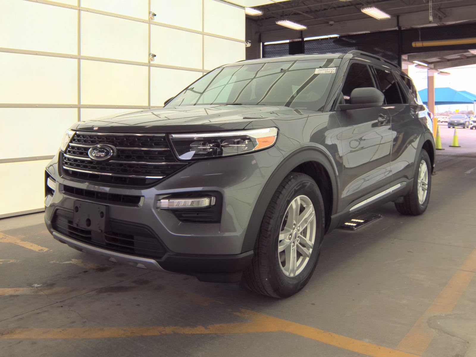 2023 Ford Explorer XLT FWD