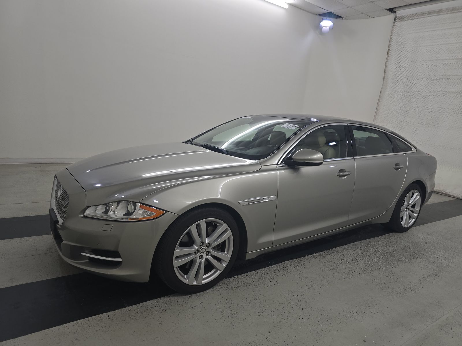 2013 Jaguar XJ L Portfolio RWD