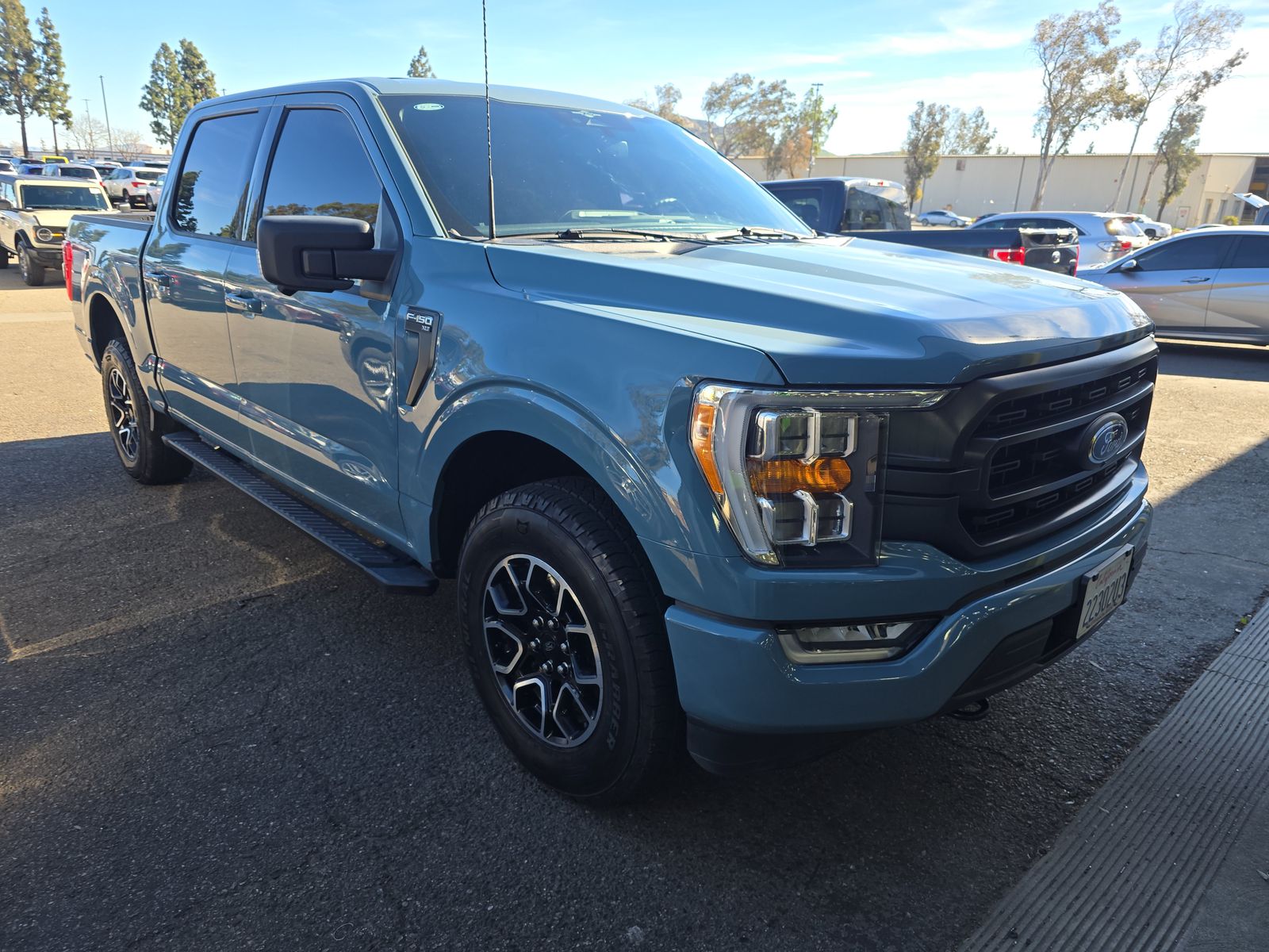 2023 Ford F-150 XLT AWD