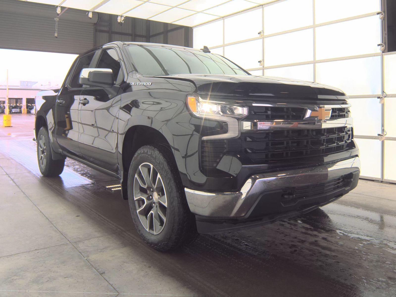 2023 Chevrolet Silverado 1500 LT AWD