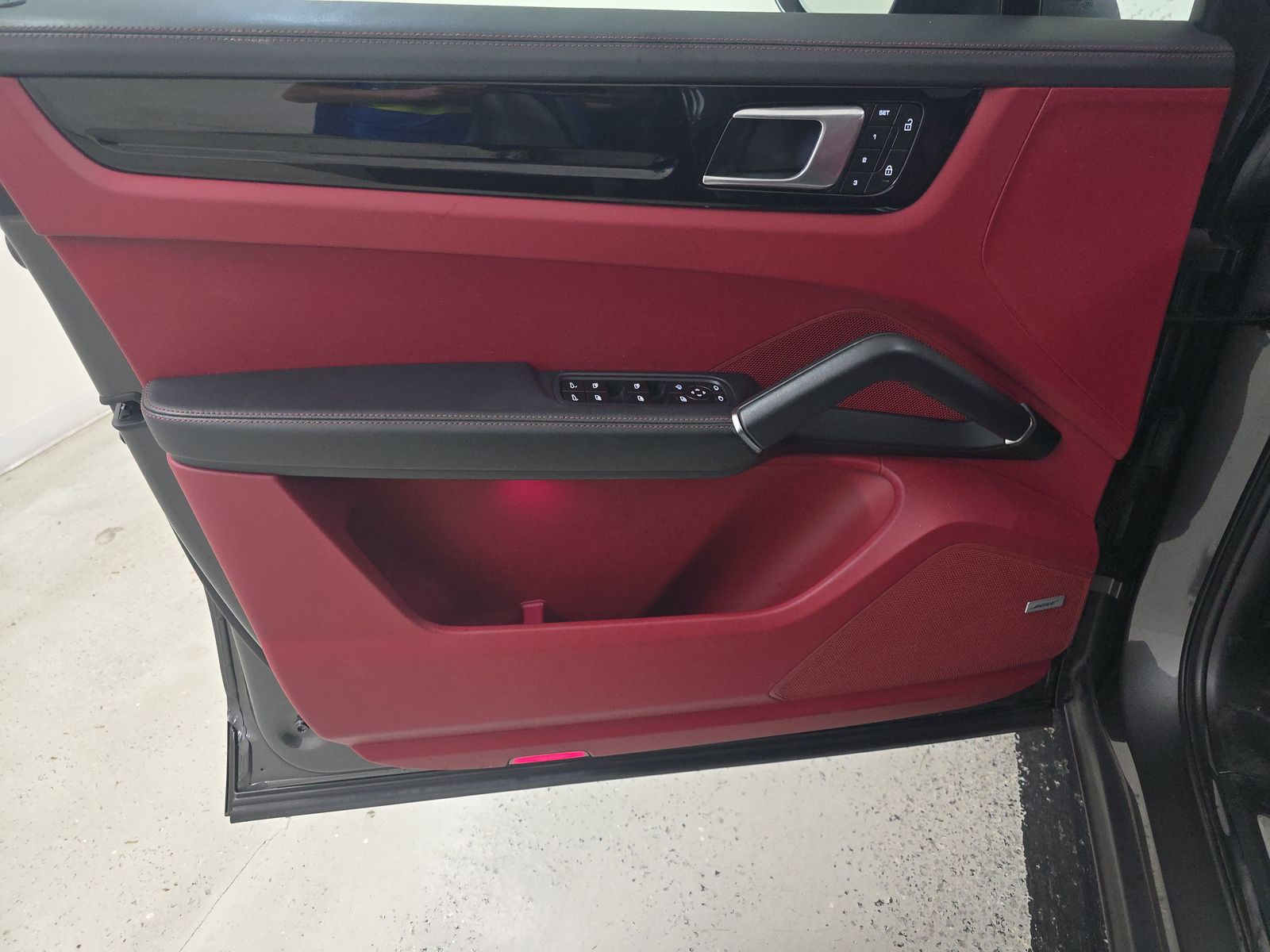 2022 Porsche Cayenne S AWD