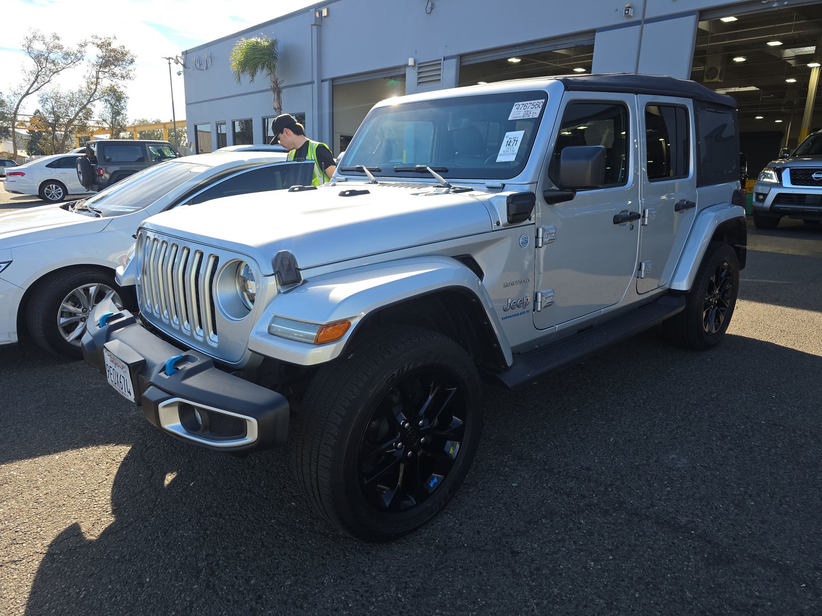 2023 Jeep Wrangler 4xe Sahara AWD