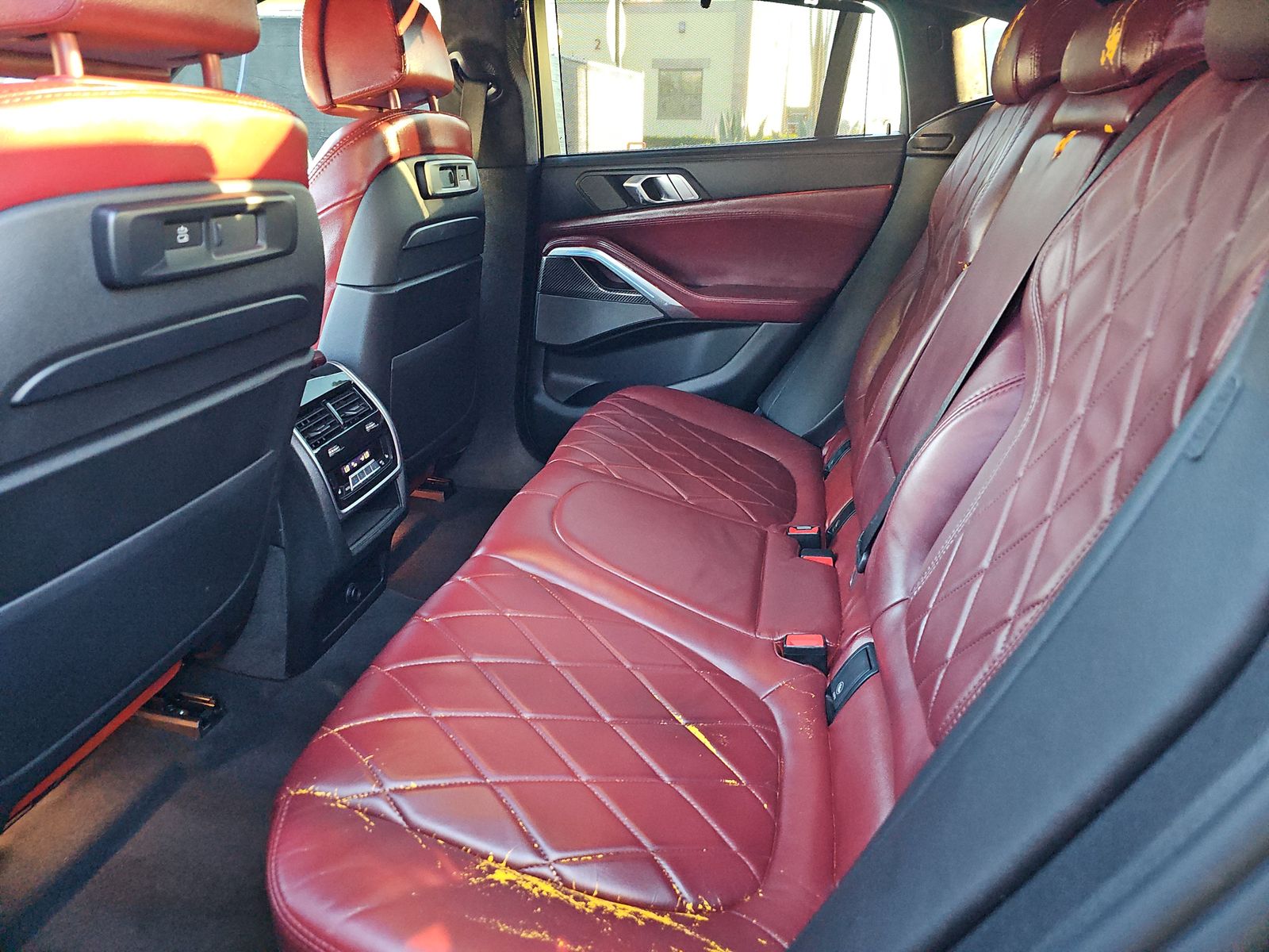 2022 BMW X6 M50i AWD