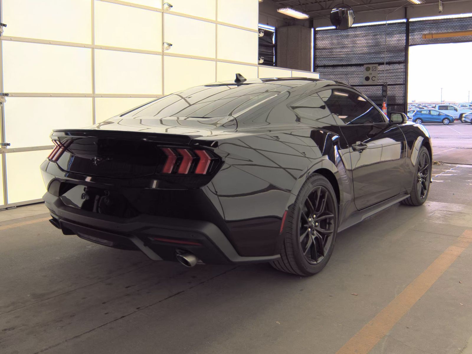 2025 Ford Mustang EcoBoost Premium RWD