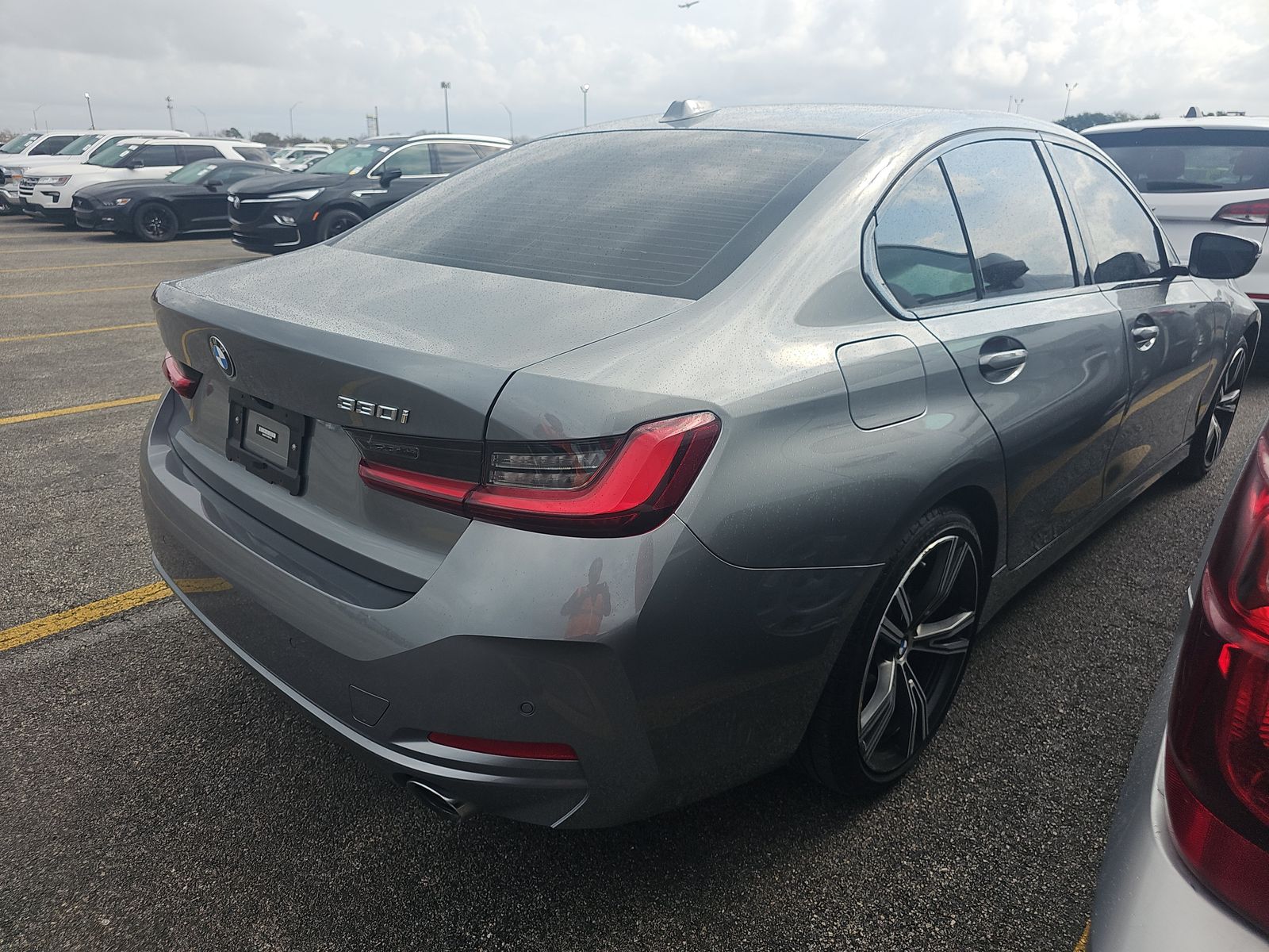 2023 BMW 3 Series 330i RWD