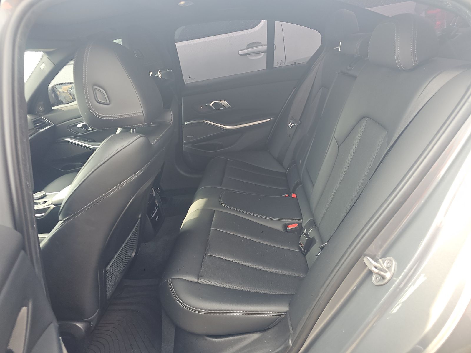 2023 BMW 3 Series 330i RWD