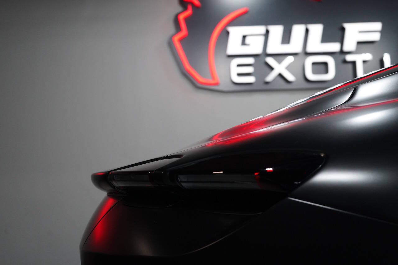 2023 Ferrari Roma Base RWD