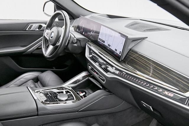 2025 BMW X6 xDrive40i AWD