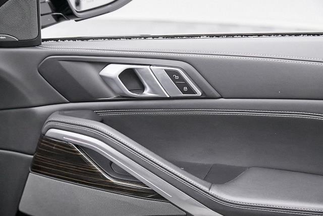 2025 BMW X6 xDrive40i AWD