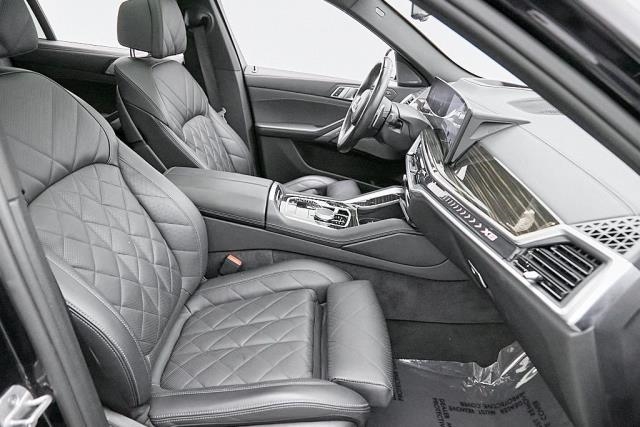 2025 BMW X6 xDrive40i AWD