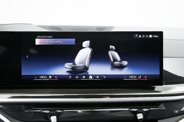 2025 BMW X6 xDrive40i AWD