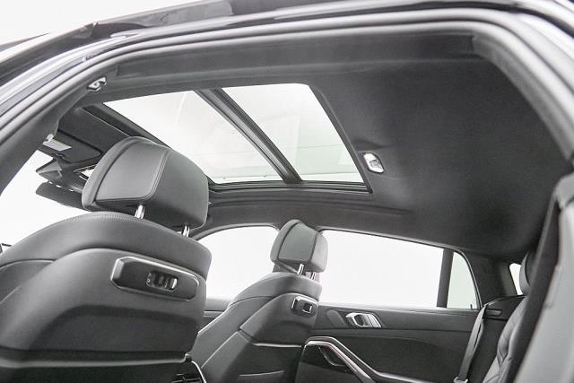 2025 BMW X6 xDrive40i AWD