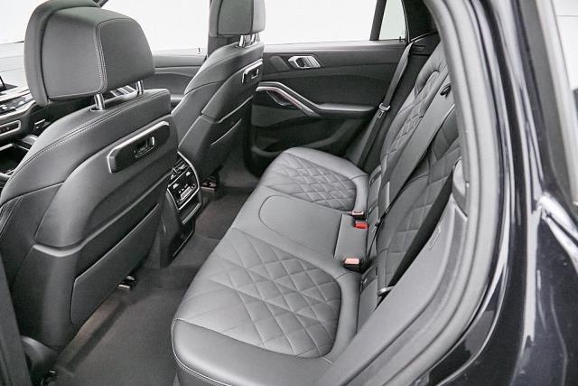 2025 BMW X6 xDrive40i AWD