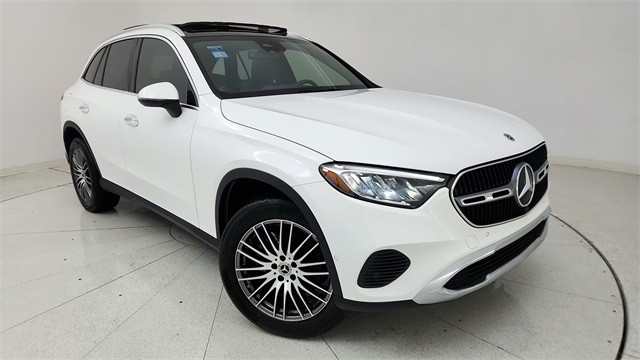 2025 Mercedes-Benz GLC 300