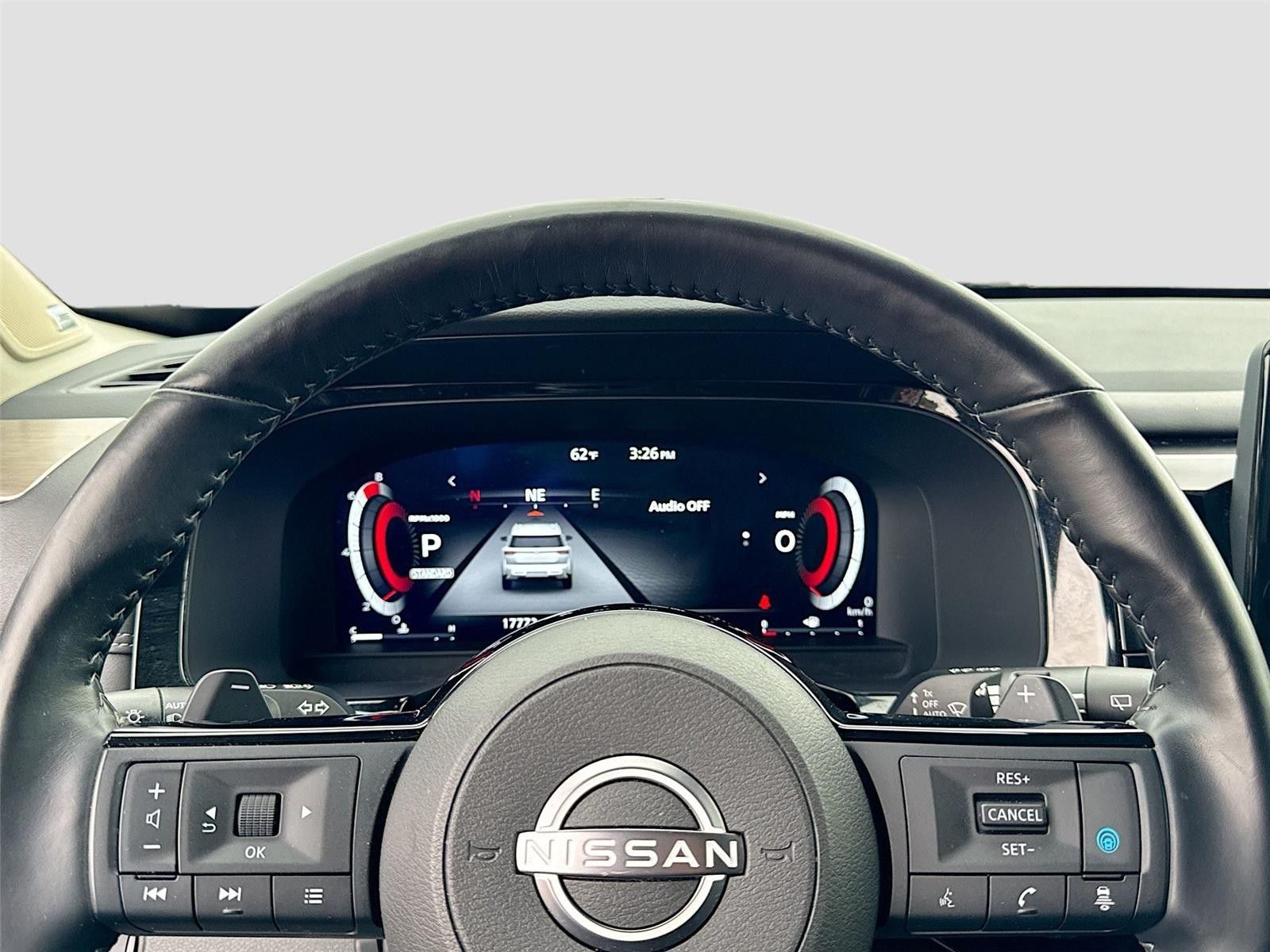 2024 Nissan Pathfinder Platinum FWD