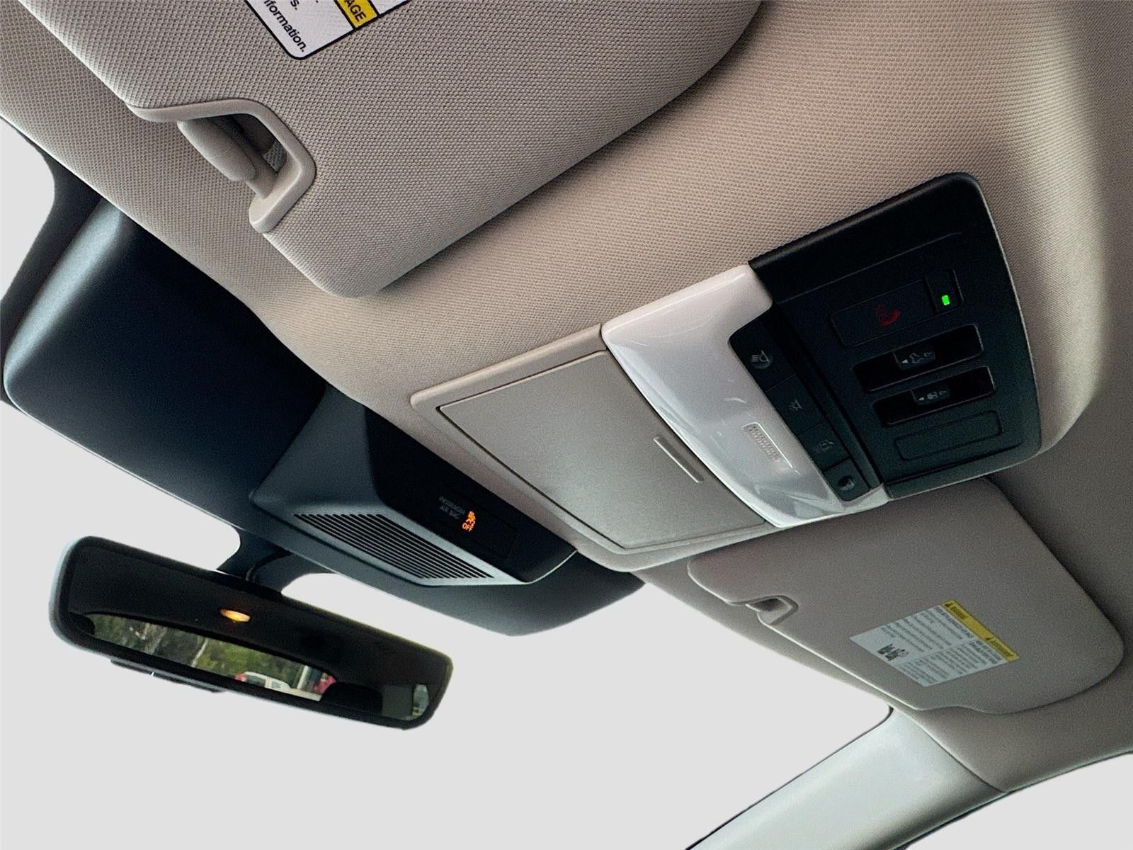 2024 Nissan Pathfinder Platinum FWD