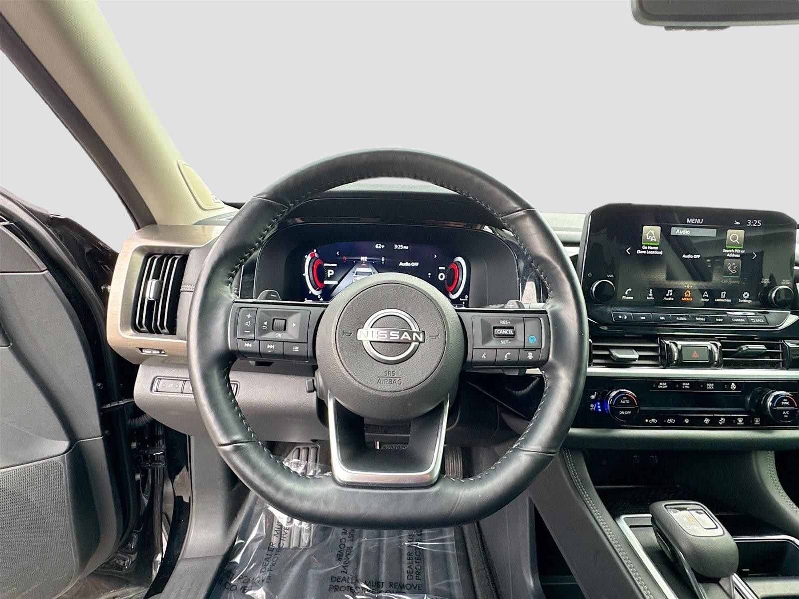 2024 Nissan Pathfinder Platinum FWD