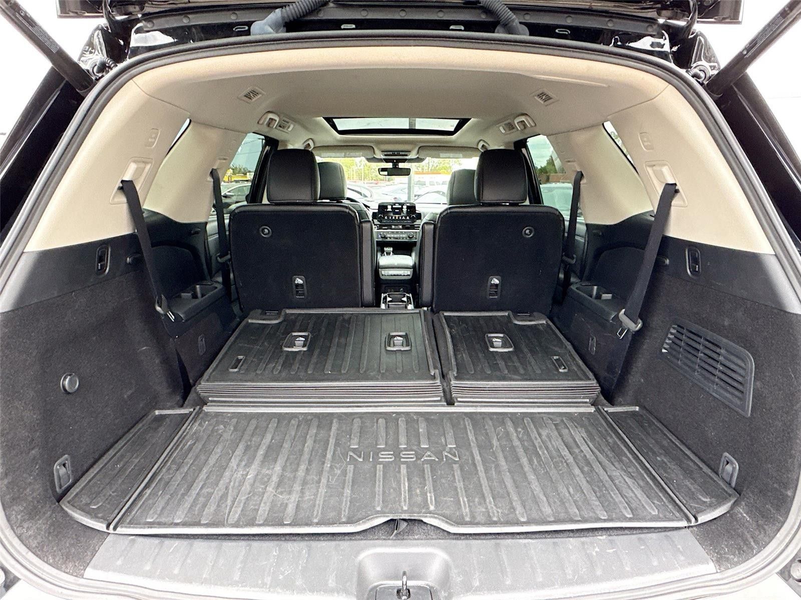 2024 Nissan Pathfinder Platinum FWD