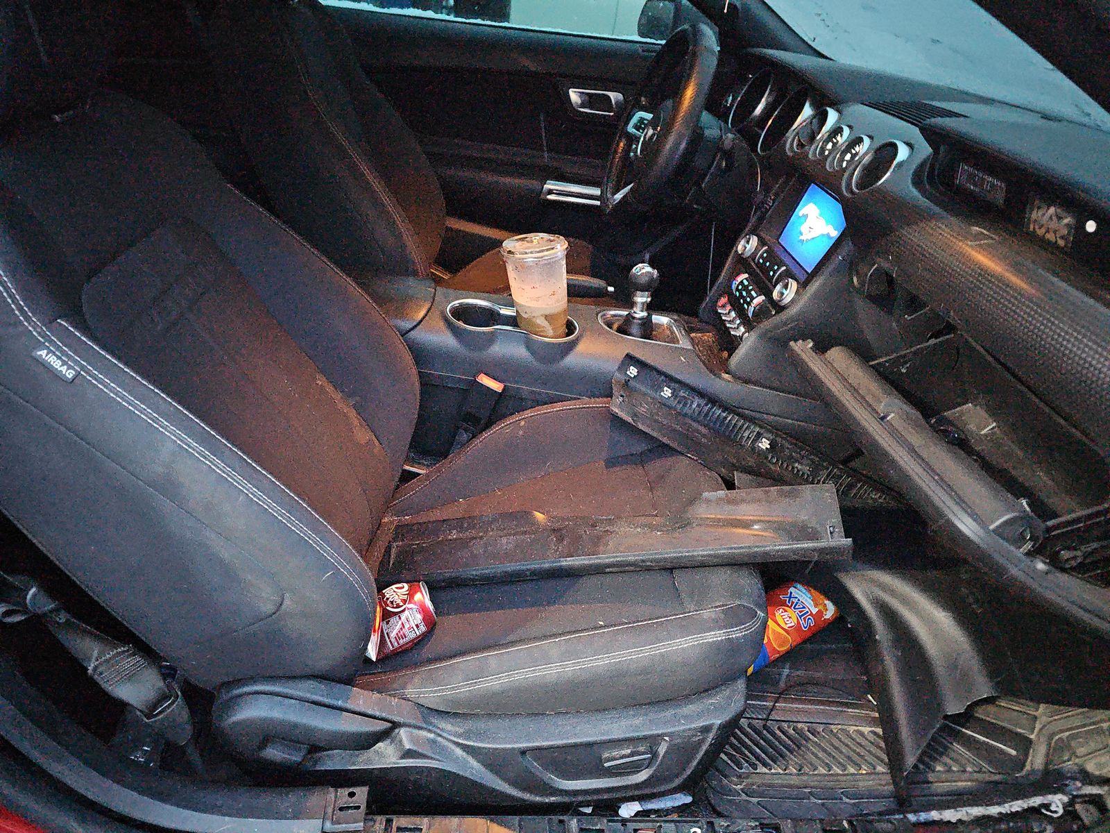 2021 Ford Mustang EcoBoost RWD