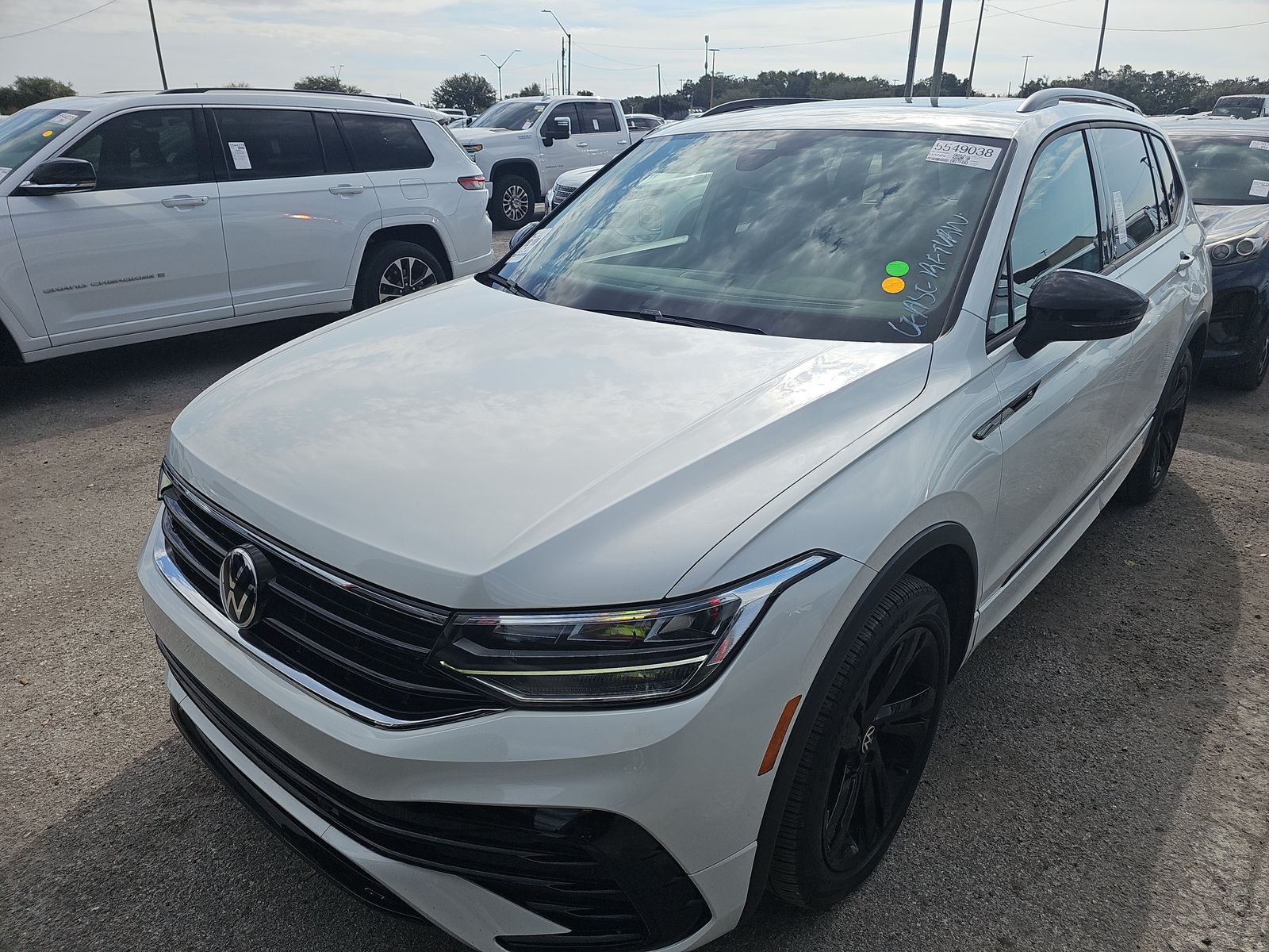 2023 Volkswagen Tiguan 2.0T SE R-Line Black FWD