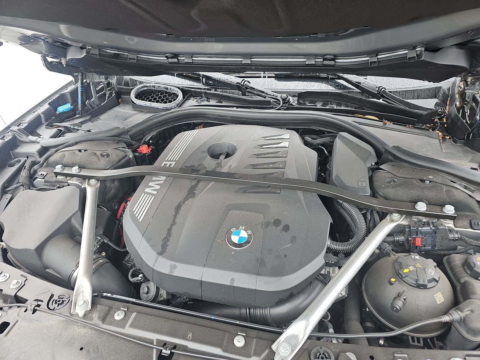 2025 BMW 7 Series 740i RWD