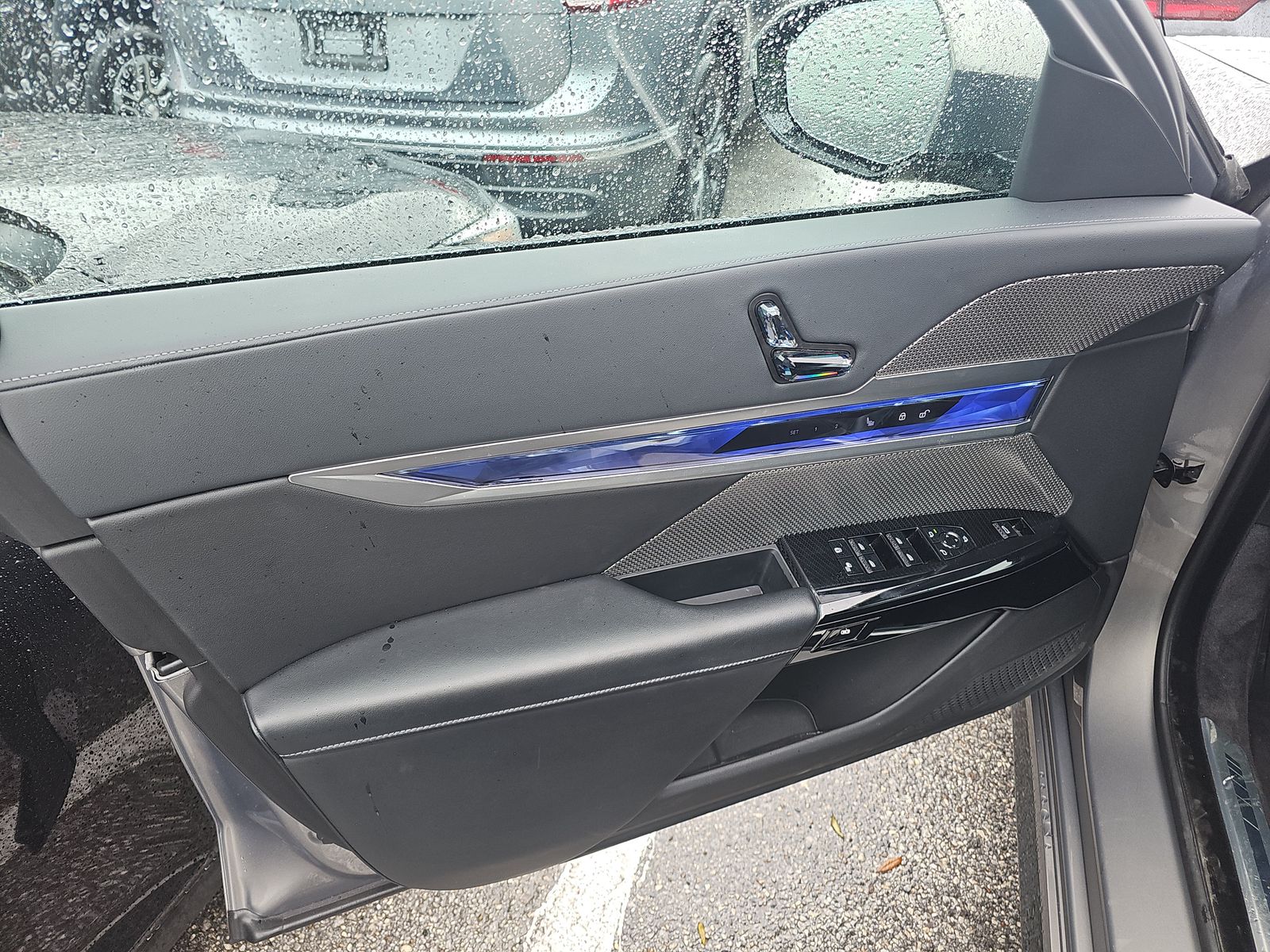 2025 BMW 7 Series 740i RWD