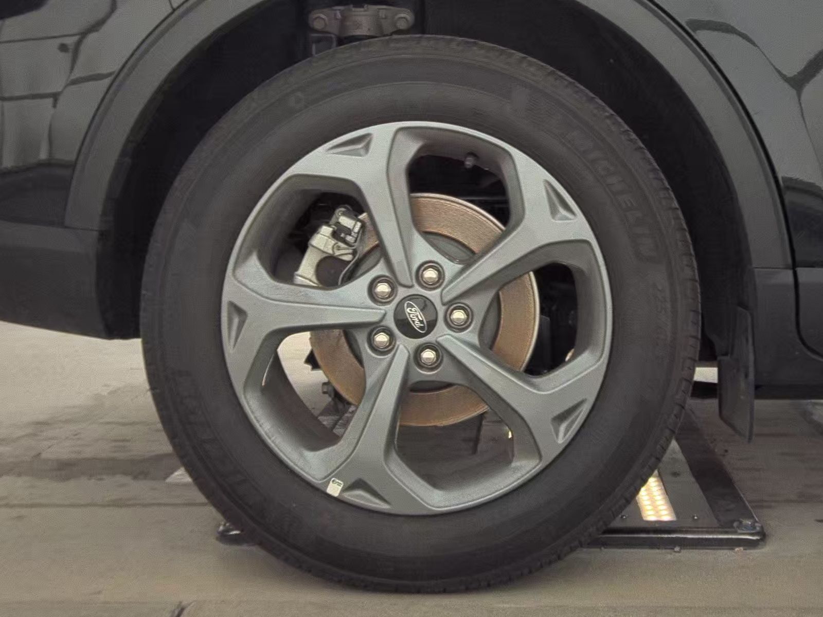 2025 Ford Escape ST-Line FWD