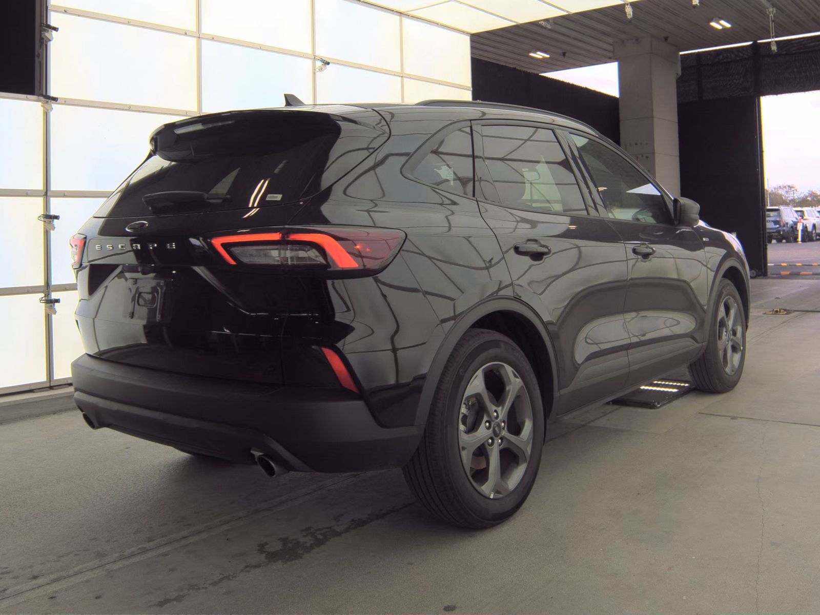 2025 Ford Escape ST-Line FWD