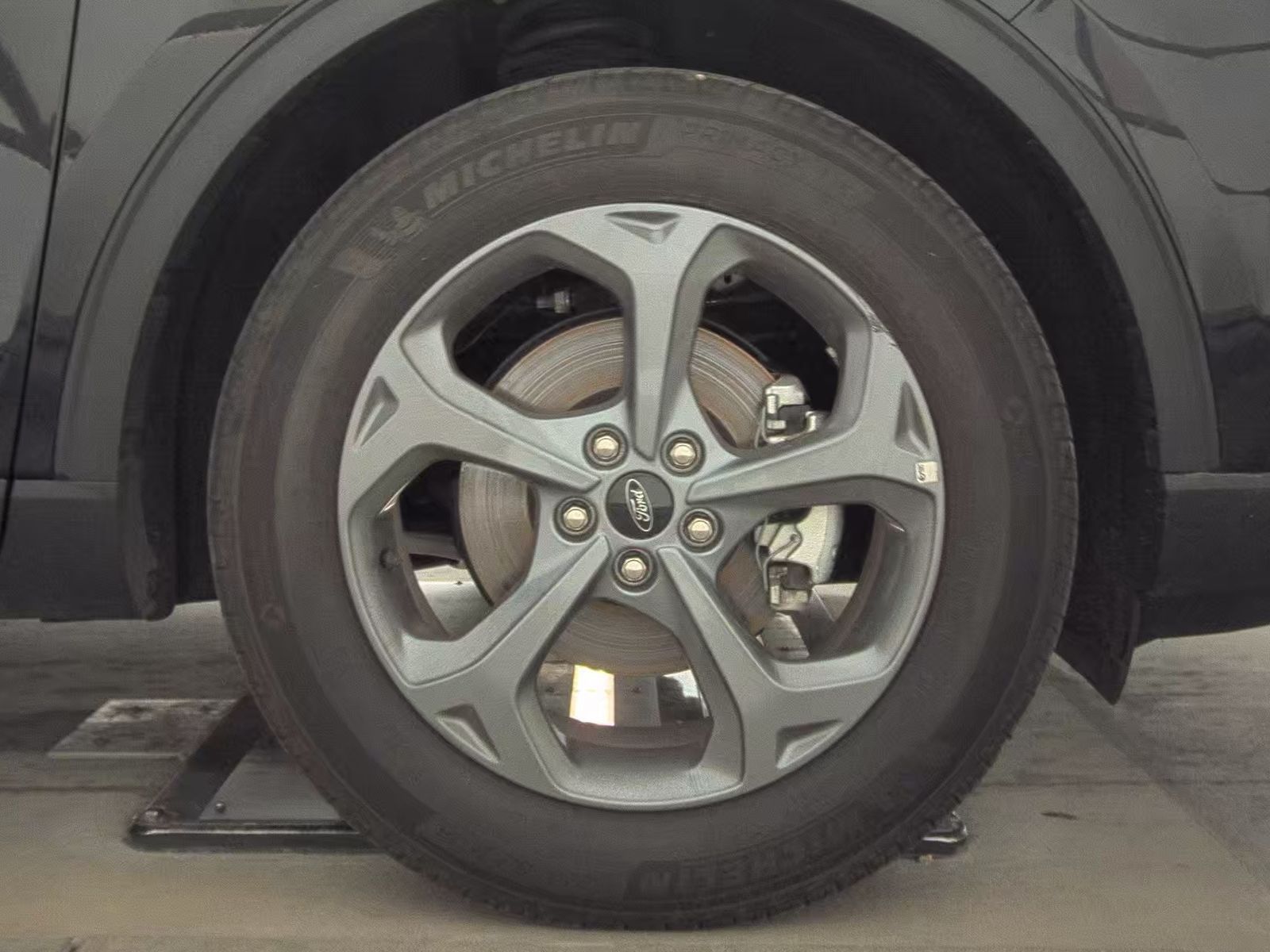 2025 Ford Escape ST-Line FWD