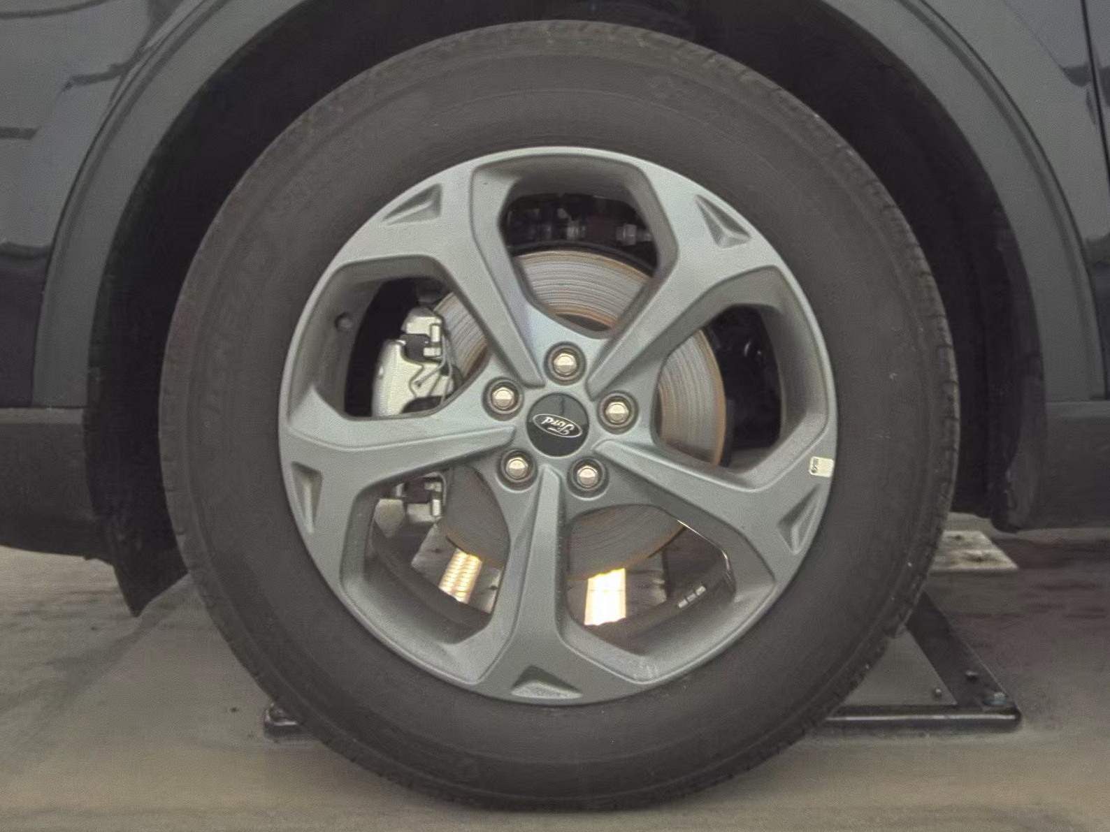 2025 Ford Escape ST-Line FWD