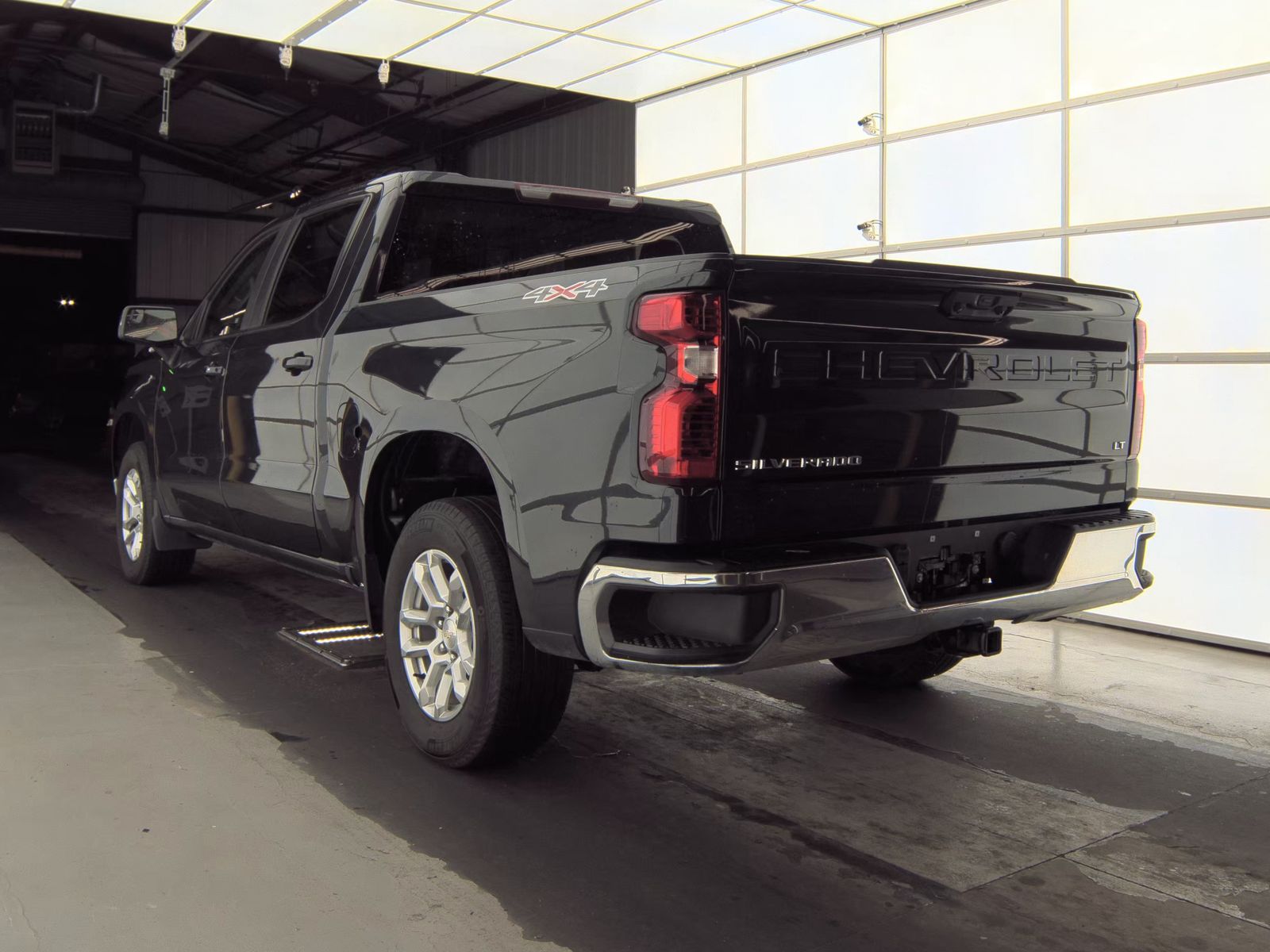 2022 Chevrolet Silverado 1500 LT AWD