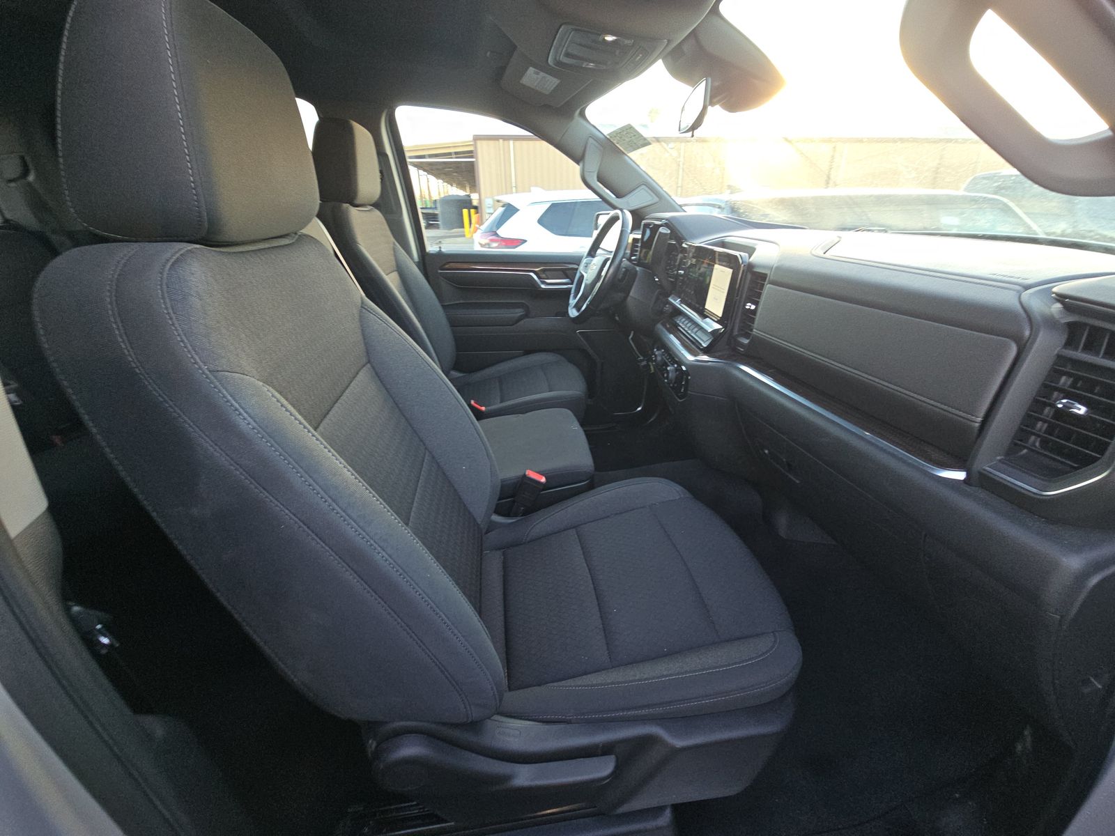 2022 Chevrolet Silverado 1500 LT AWD