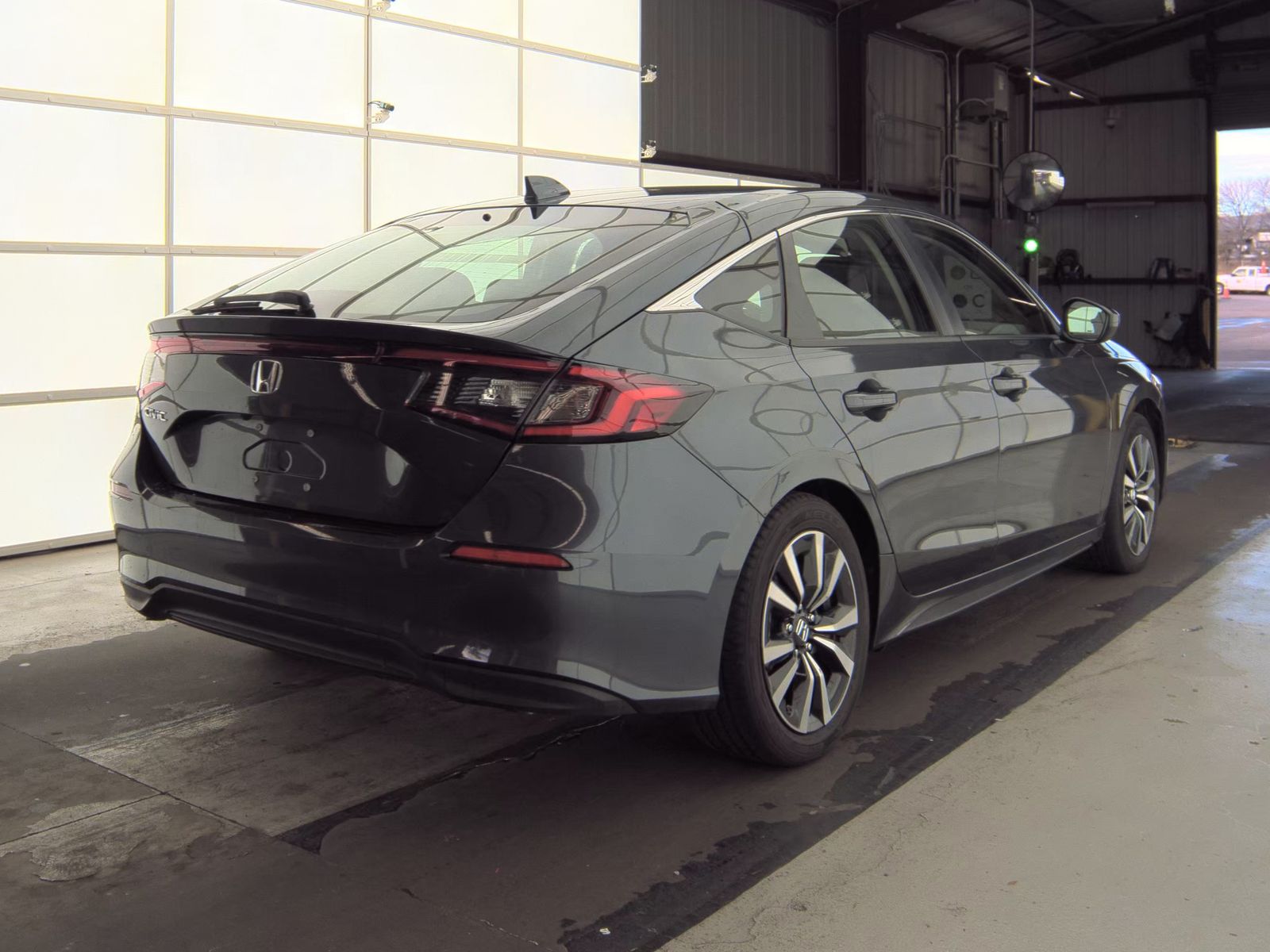 2022 Honda Civic EX-L FWD