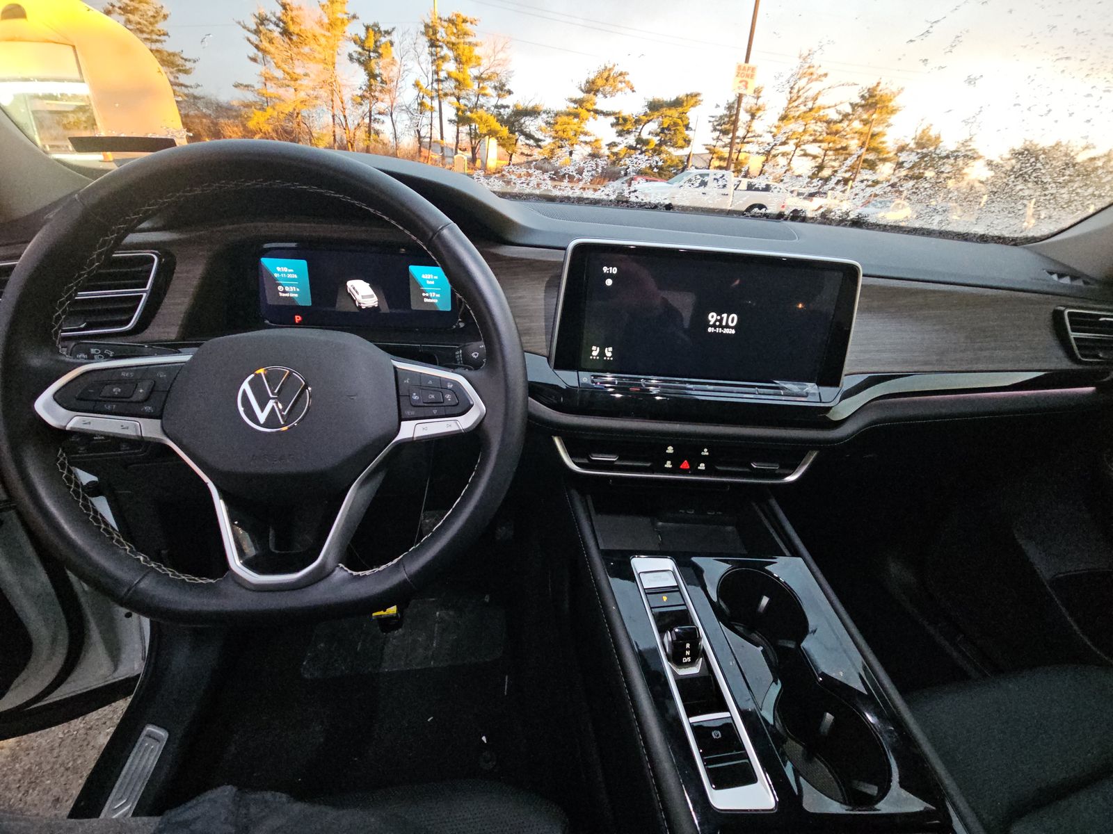 2025 Volkswagen Atlas 2.0T SEL AWD