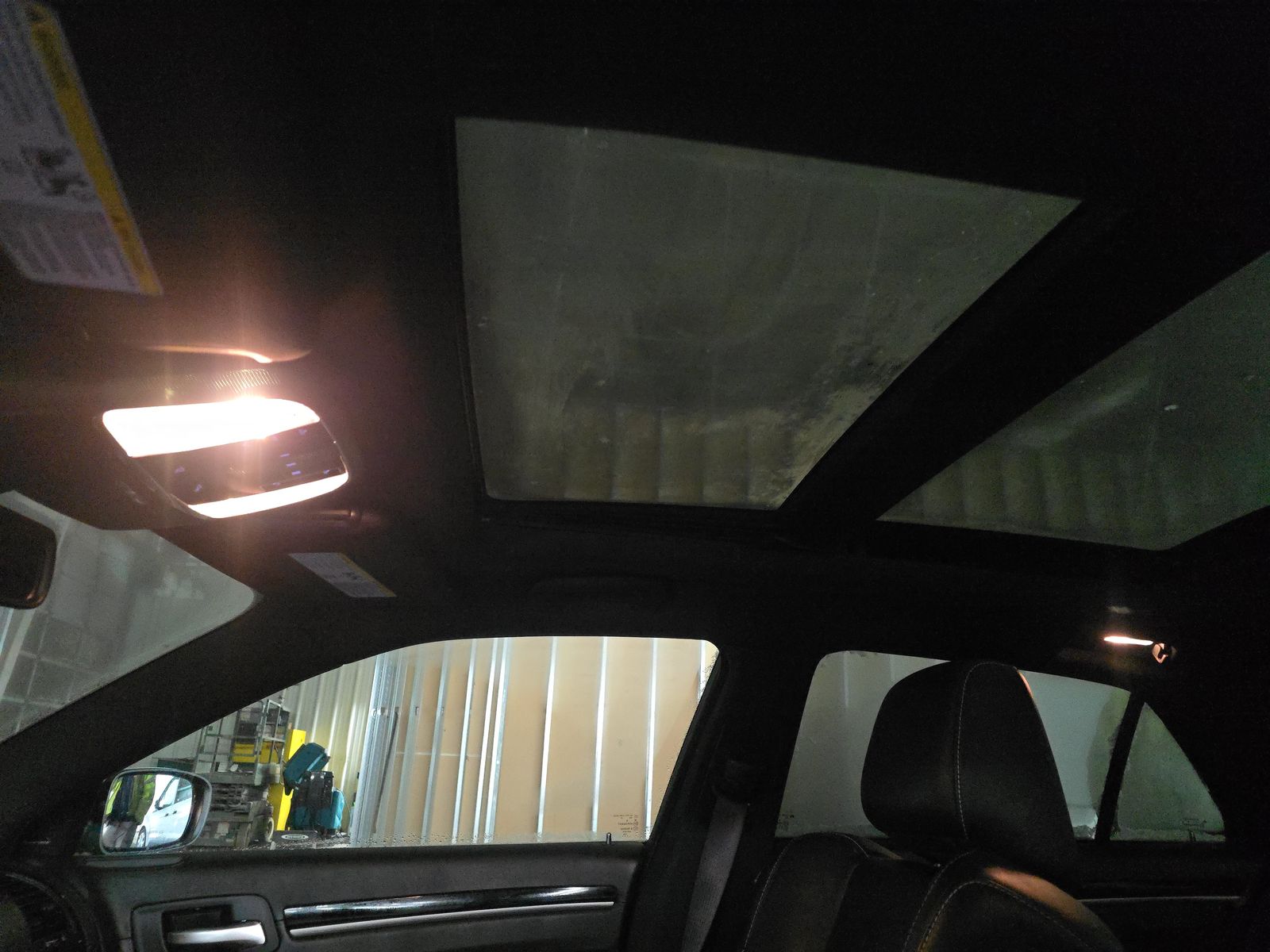 2023 Chrysler 300 C RWD