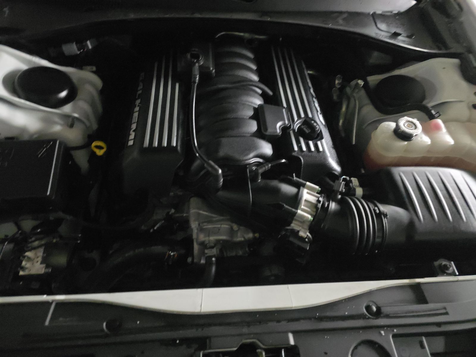 2023 Chrysler 300 C RWD