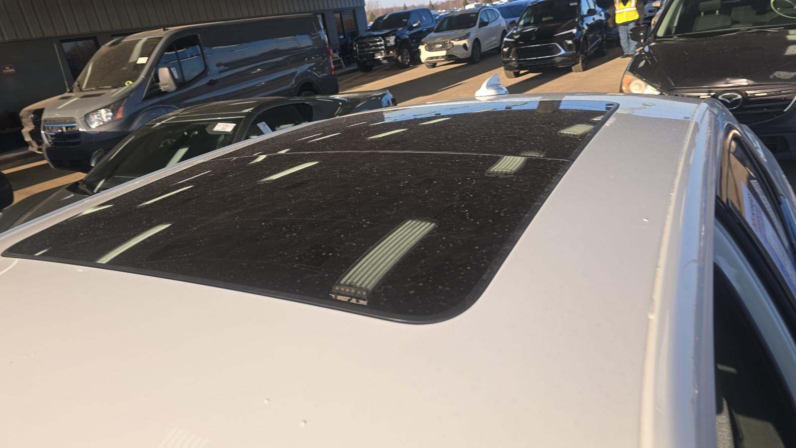 2023 Chrysler 300 C RWD