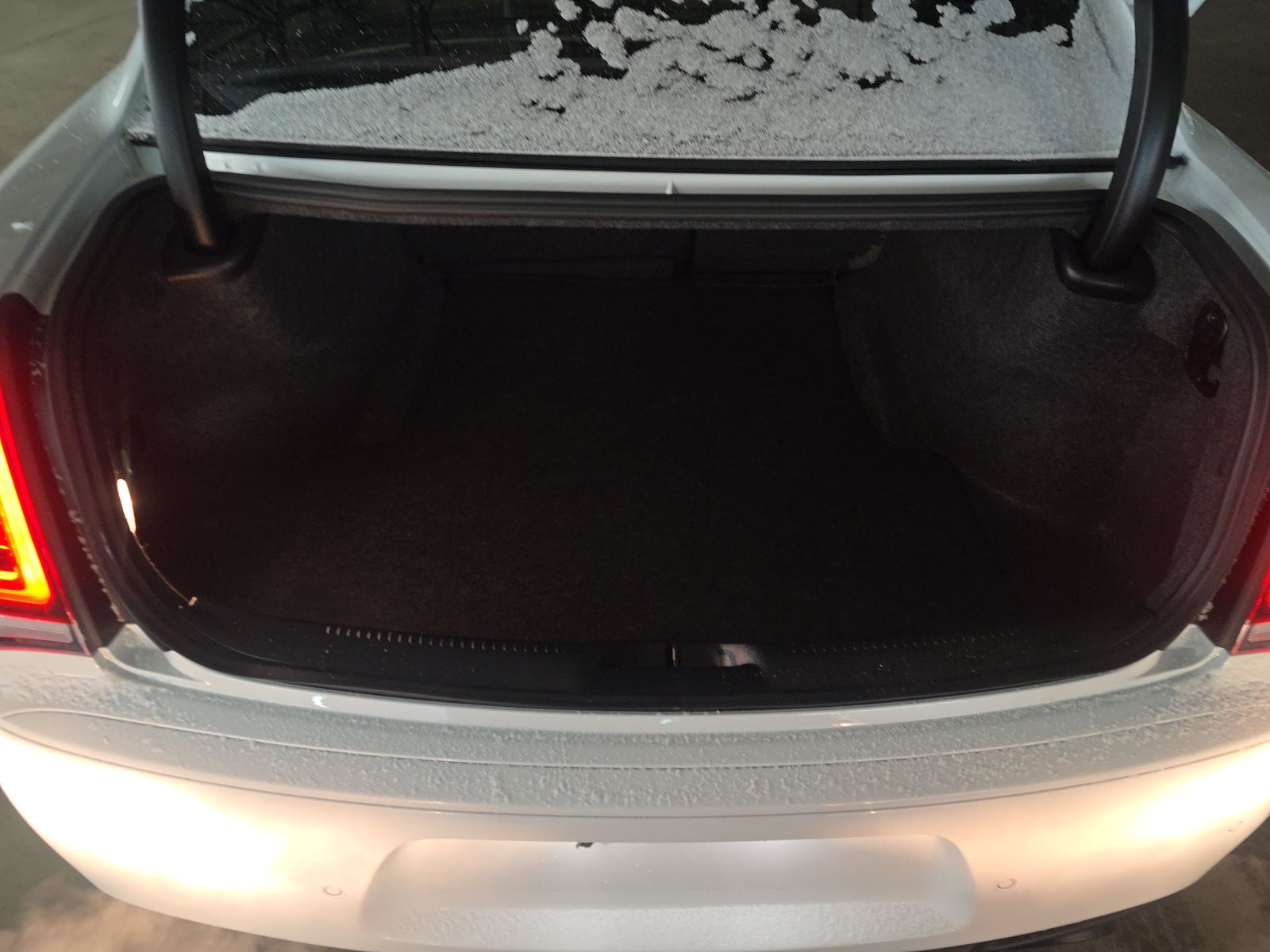 2023 Chrysler 300 C RWD