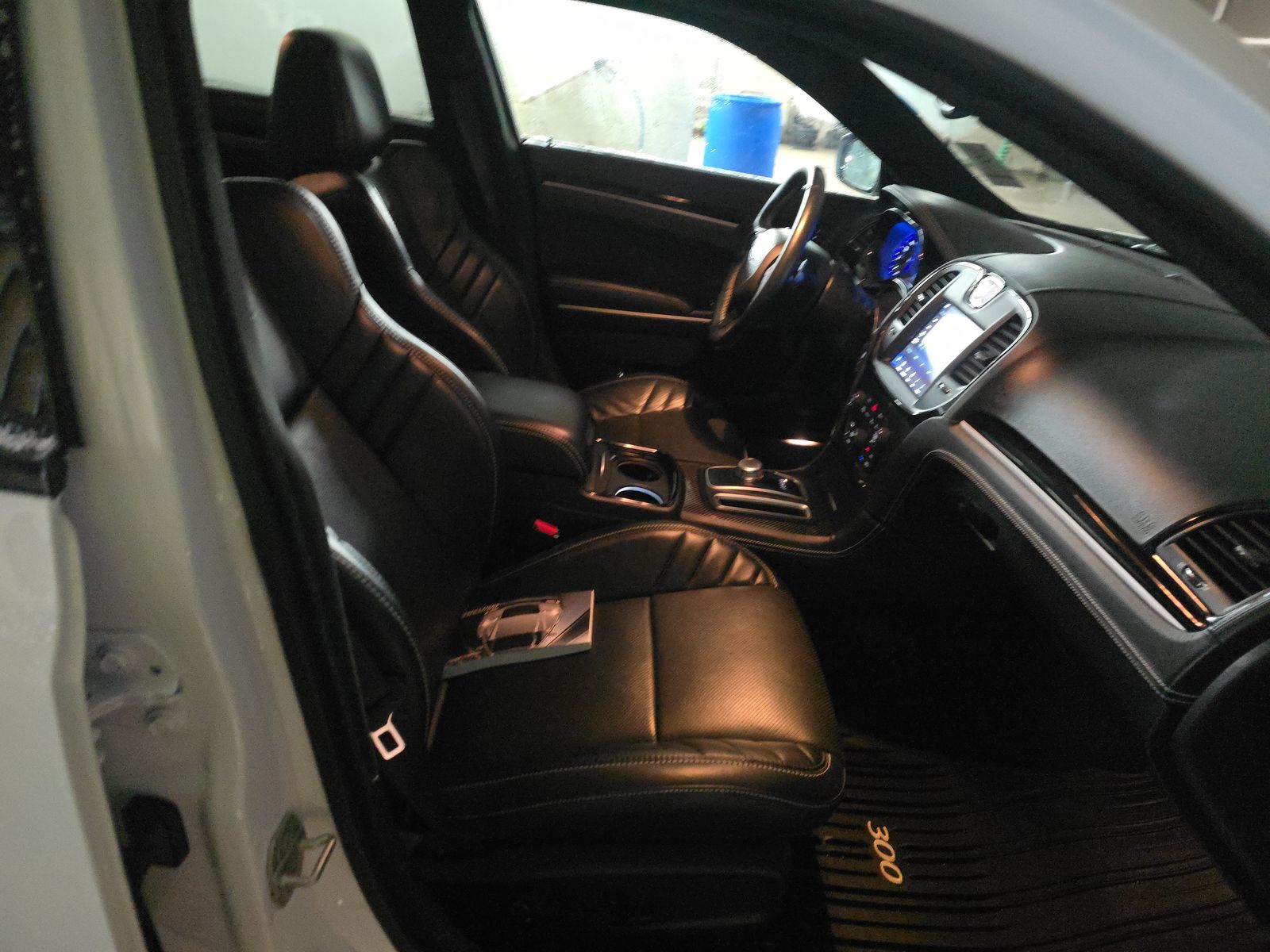 2023 Chrysler 300 C RWD