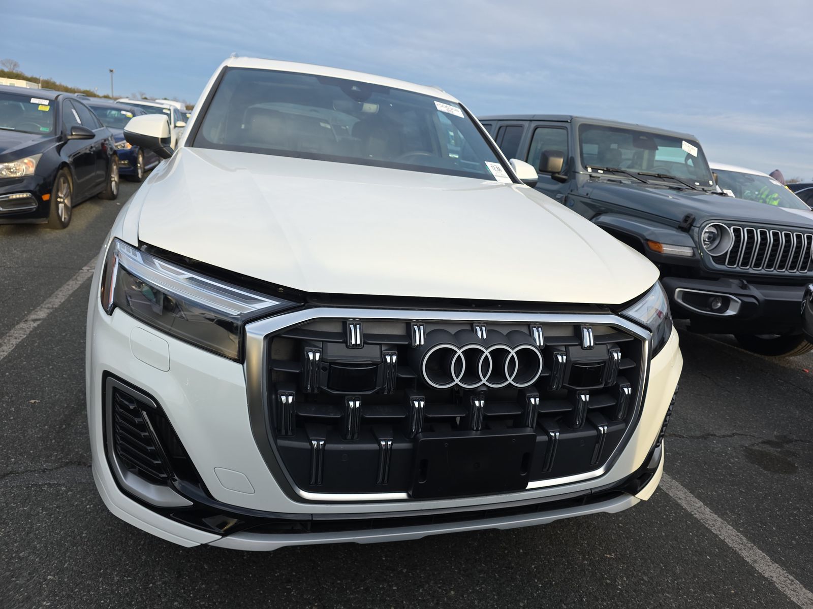 2025 Audi Q7 Premium Plus AWD