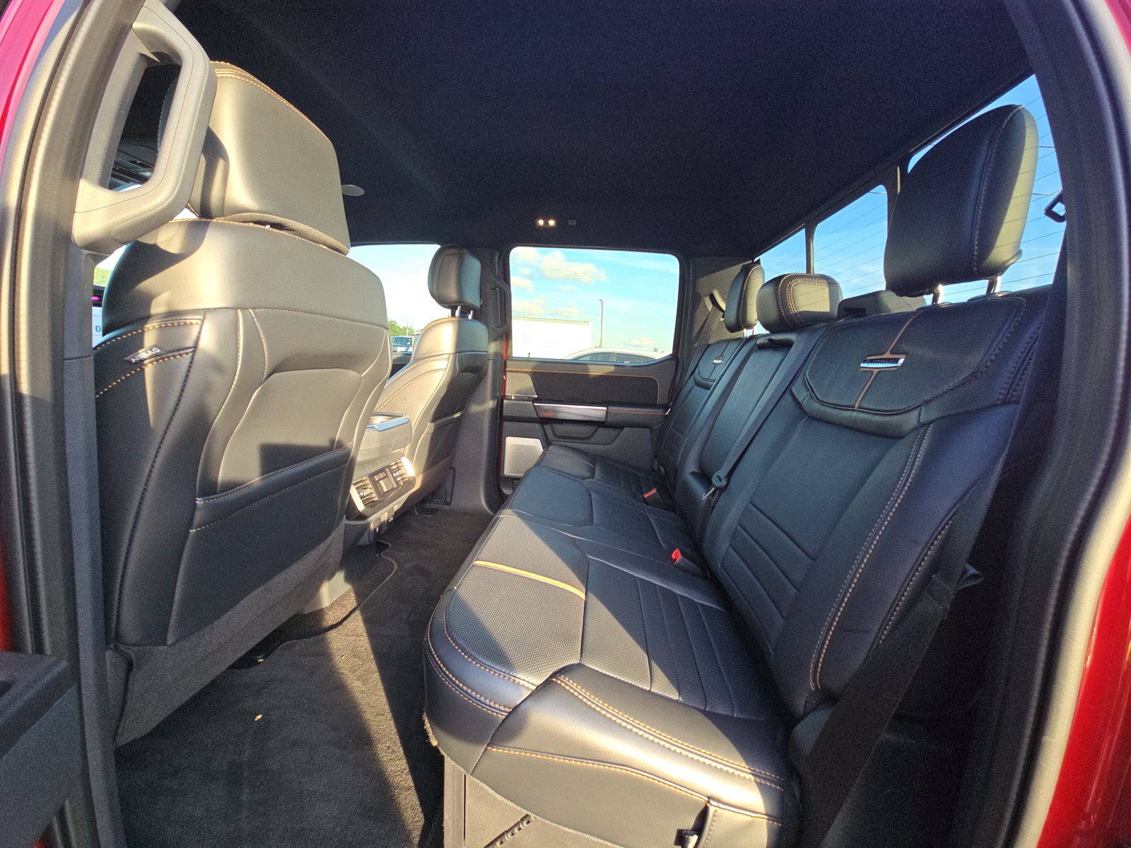 2023 Ford F-150 Platinum AWD