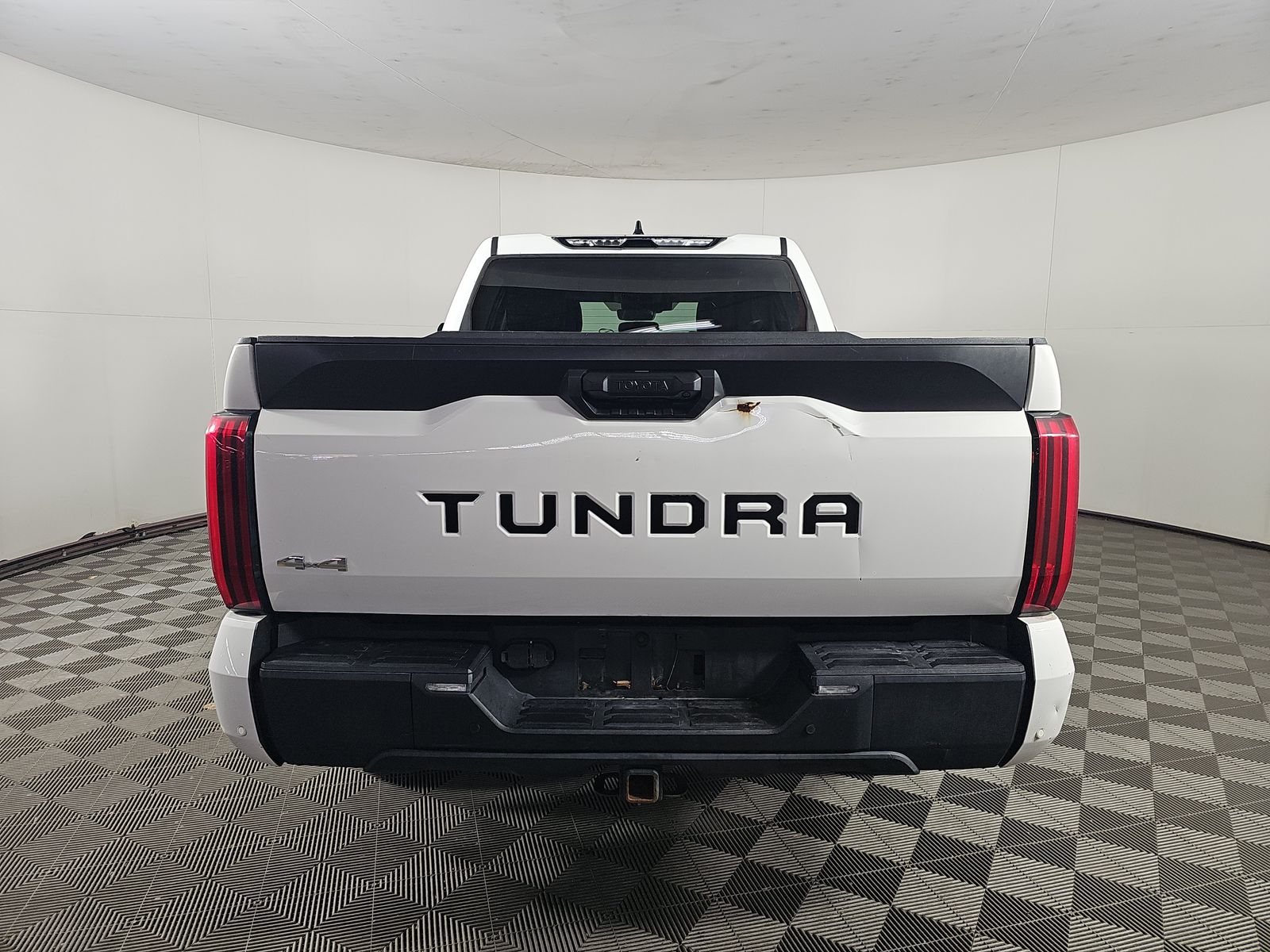 2022 Toyota Tundra SR5 AWD