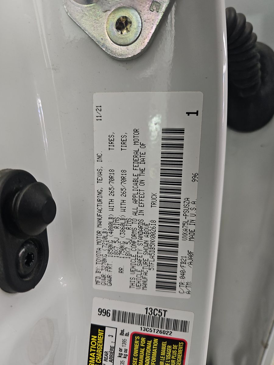 2022 Toyota Tundra SR5 AWD