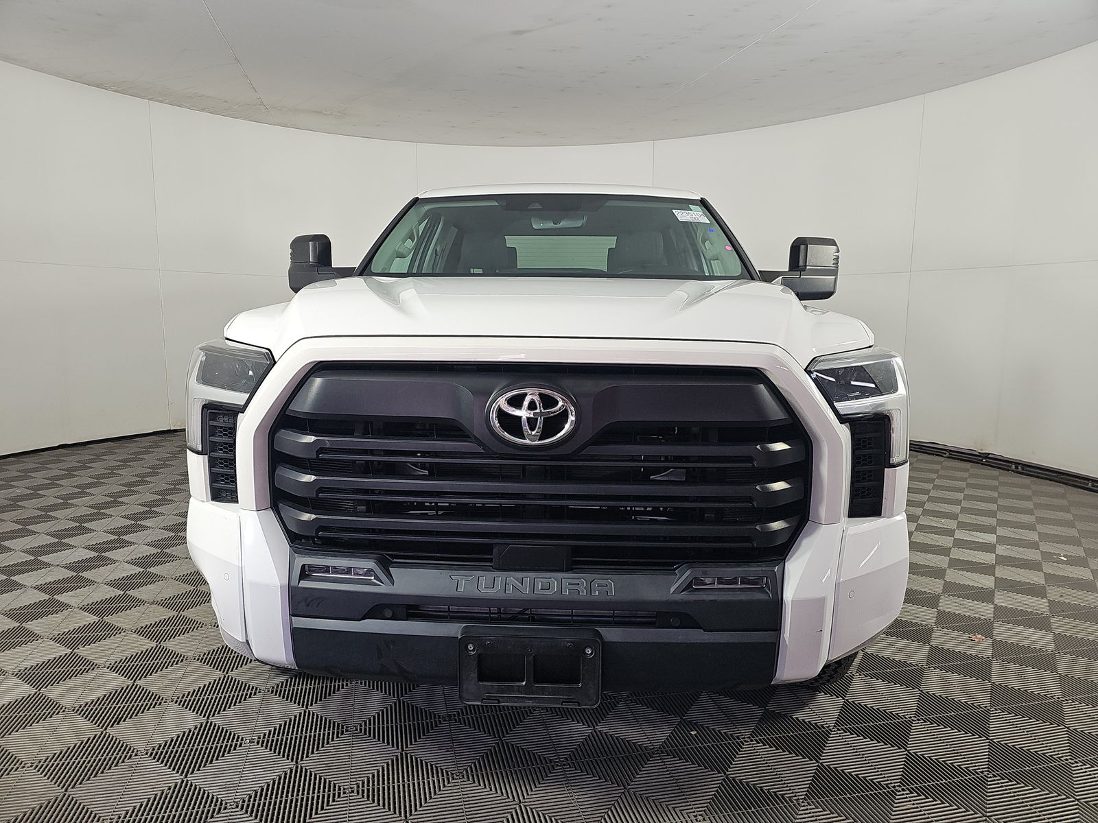 2022 Toyota Tundra SR5 AWD