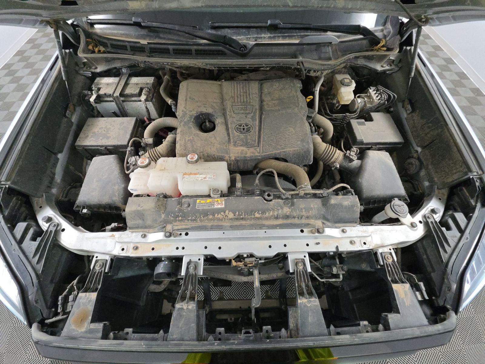 2024 Toyota Tundra SR AWD