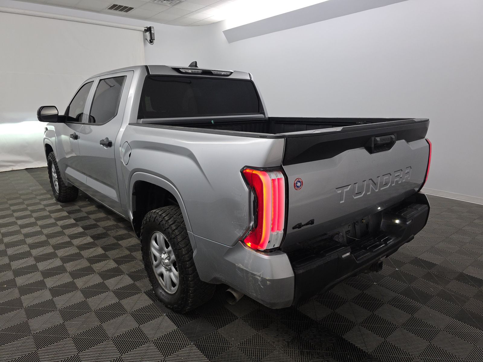 2024 Toyota Tundra SR AWD