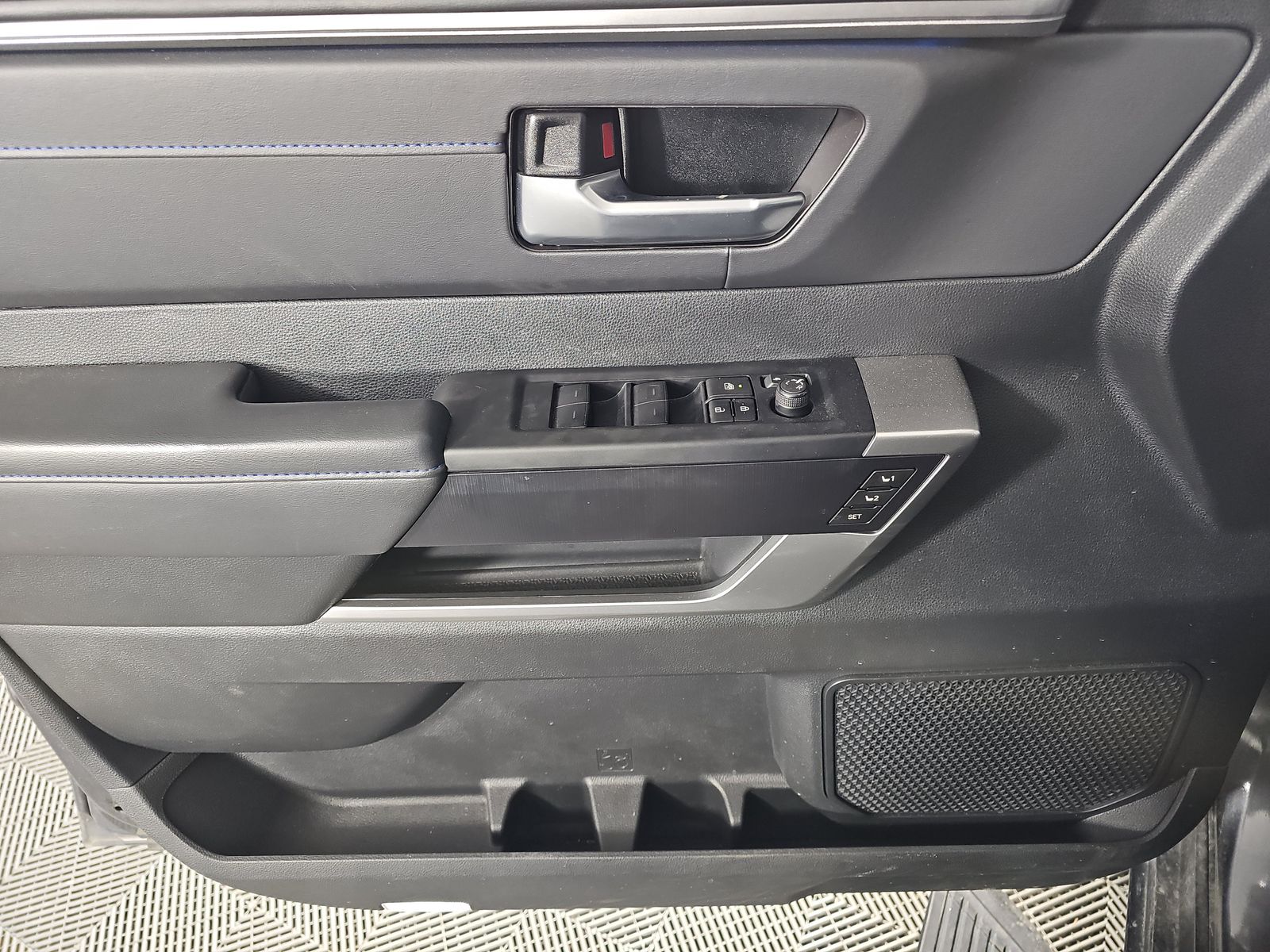 2024 Toyota Tundra Platinum AWD